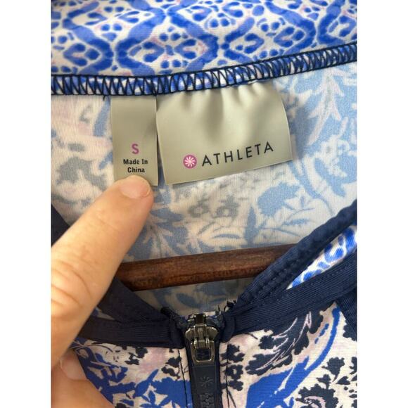 ATHLETA Blue Floral Zip UPF 50+ Indigo Shores Rashguard Women’s Size S - Picture 4 of 7